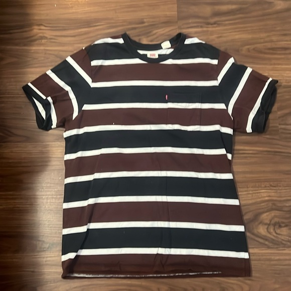 Mens Levi’s Relaxed Fit Tee - M - Rarely Worn - Picture 1 of 4